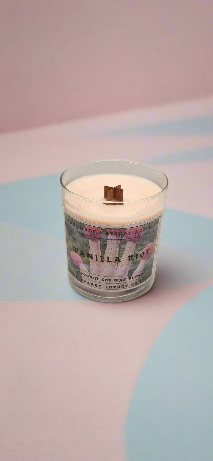 Strong Scented Vanilla Riot Candle - Raspberry Twist 10 oz wood wick