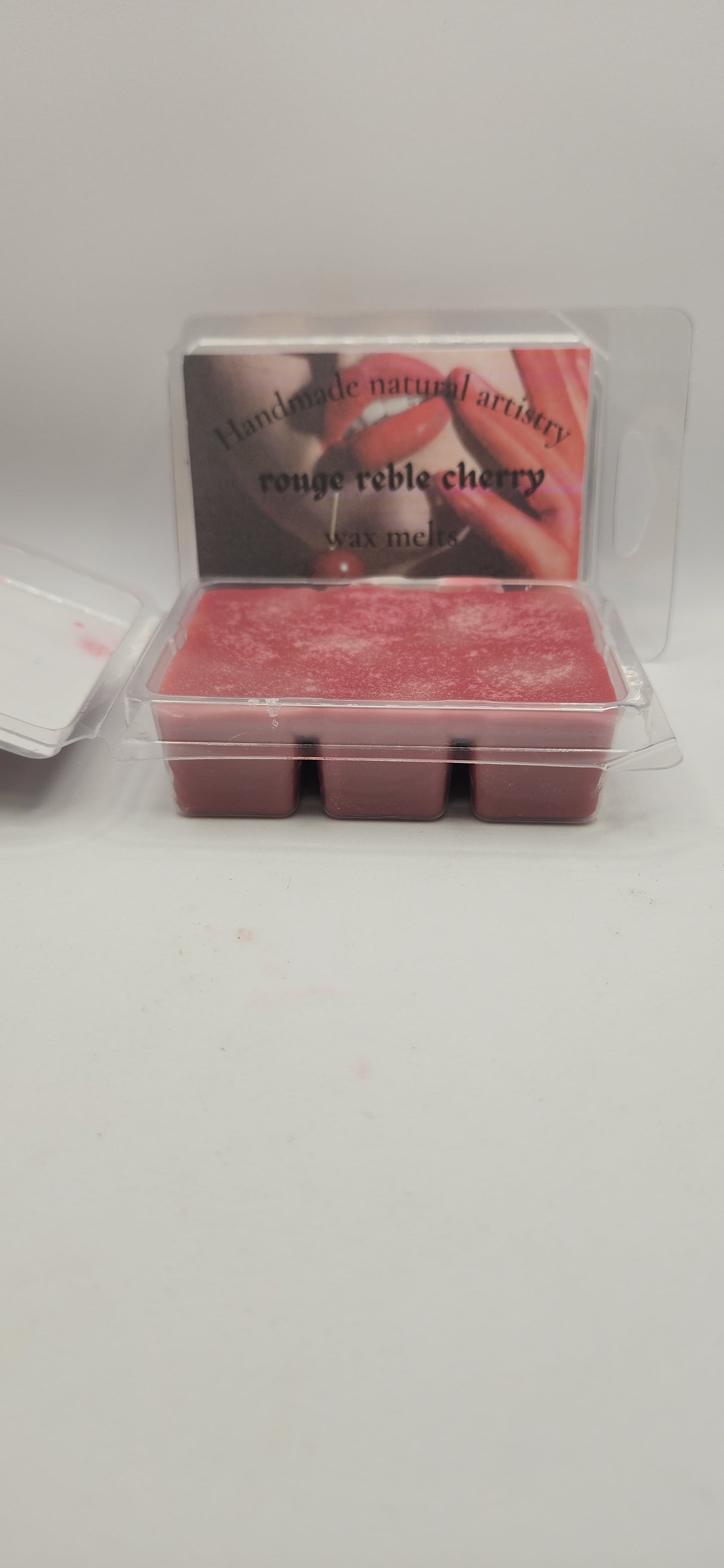 Rouge Reble Cherry 2.5 oz wax melt