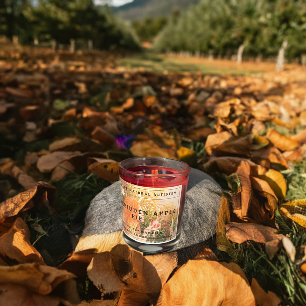 Forbidden Apple Pie 6 oz X Crackling Wood Wick Candle