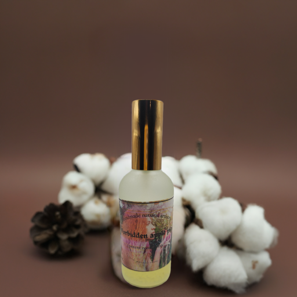 Forbidden apple pie 3.8 oz lux room spray