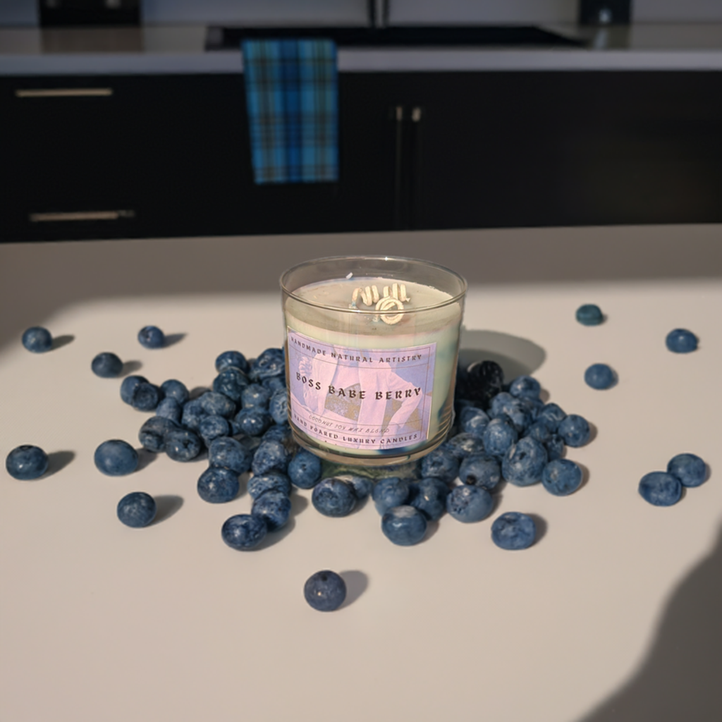 Boss babe berry 16 oz 3 wick candle