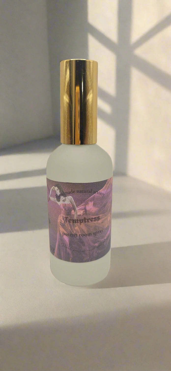 Luxury Room Spray Temptress - Exotic Floral Scent for Home Fragrance