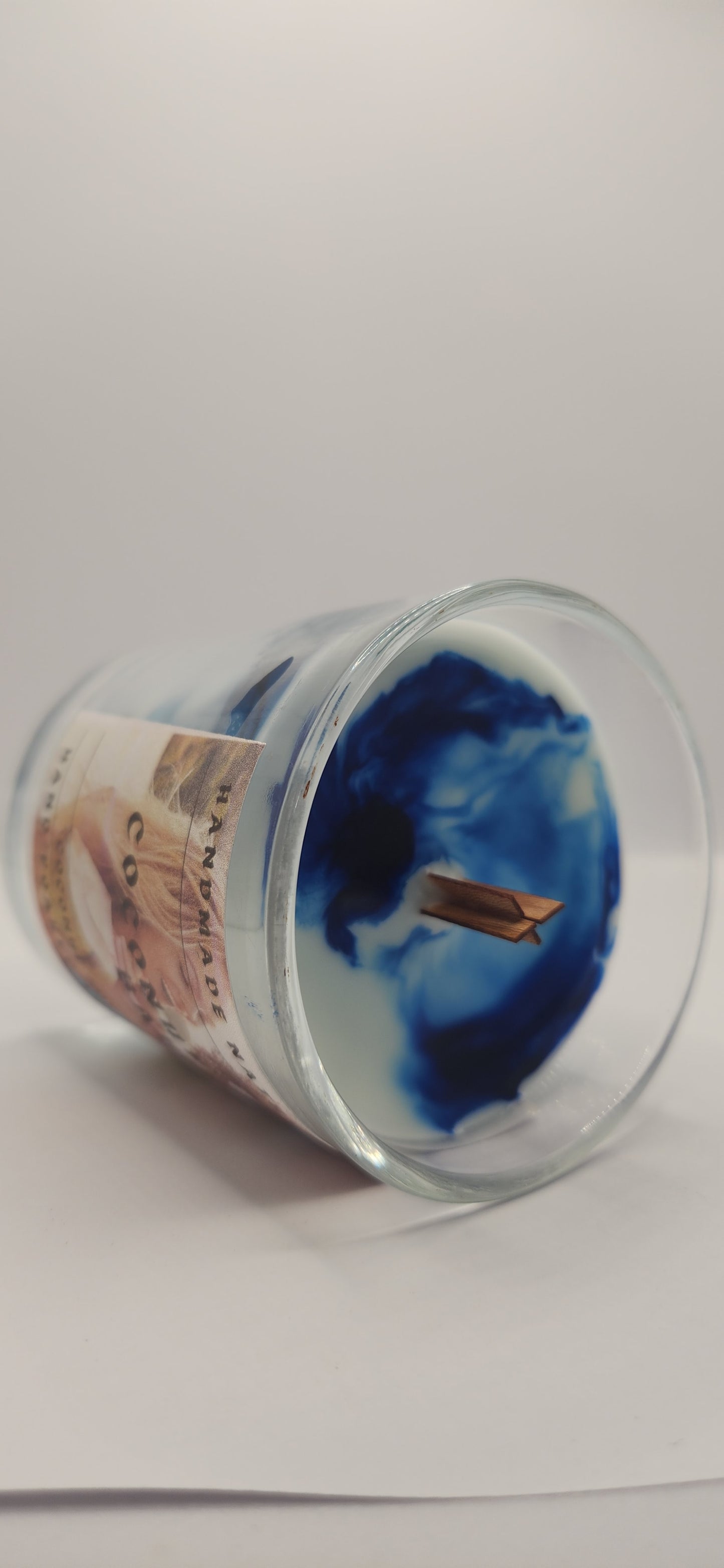Coconut beach babe 6 oz x crackling wood wick candle